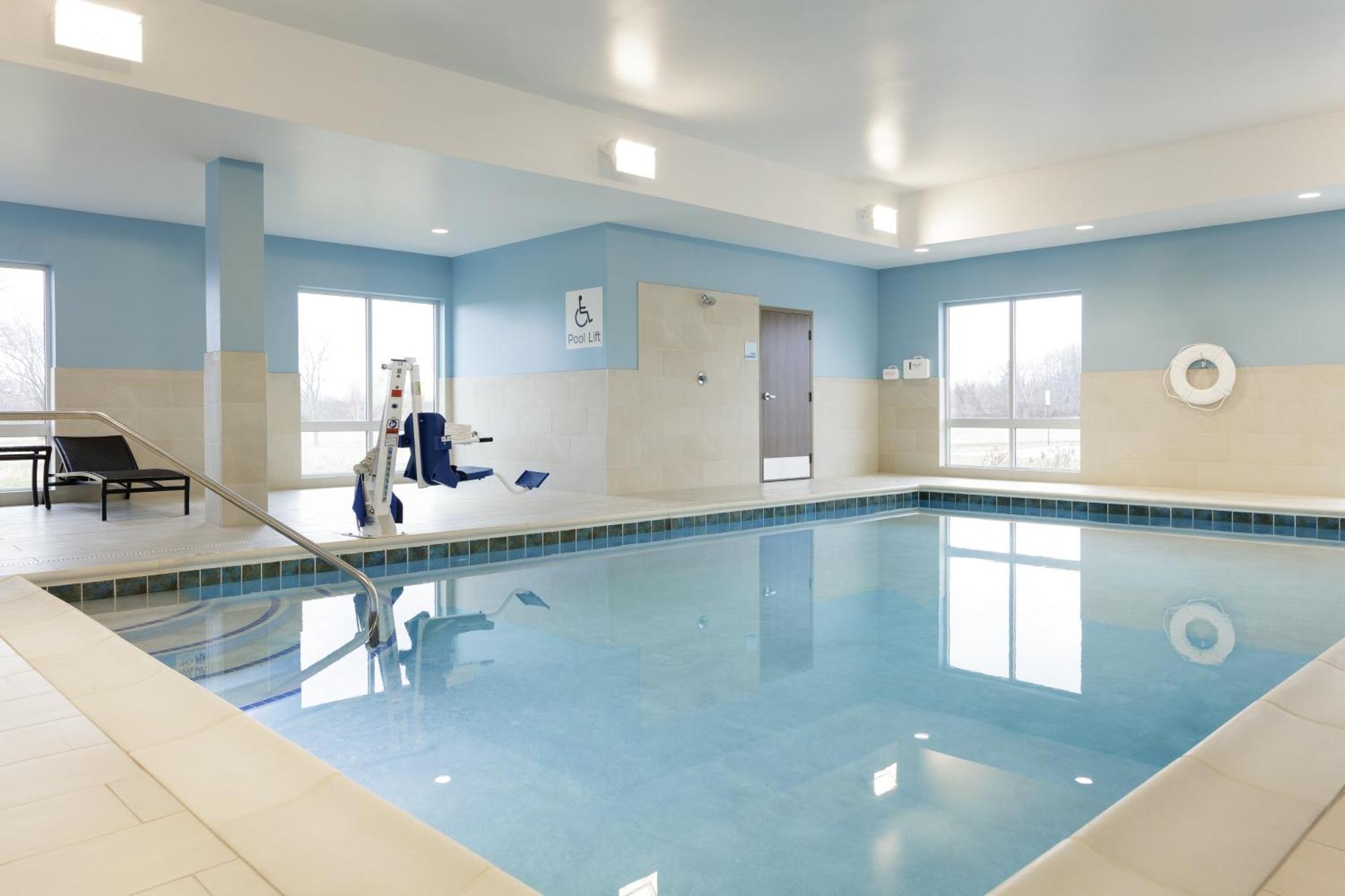 Holiday Inn Express & Suites Shippensburg By Ihg Luaran gambar