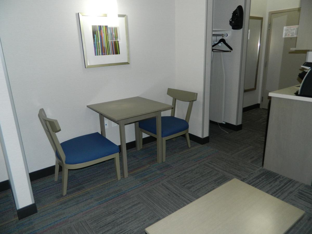 Holiday Inn Express & Suites Shippensburg By Ihg Luaran gambar